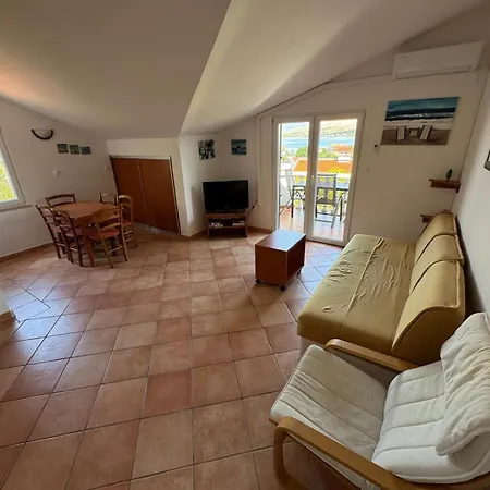 Rose Wind By Pag Tours Pag Town