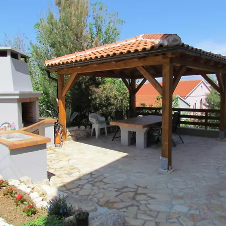 Rose Wind By Pag Tours パグ