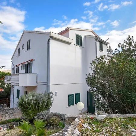 Rose Wind By Pag Tours アパート パグ