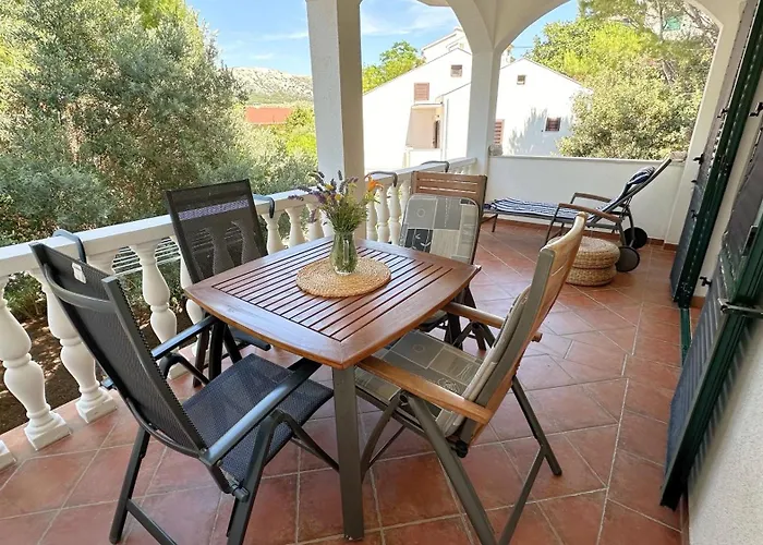 Rose Wind By Pag Tours アパート パグ