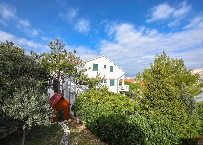 Rose Wind By Pag Tours アパート