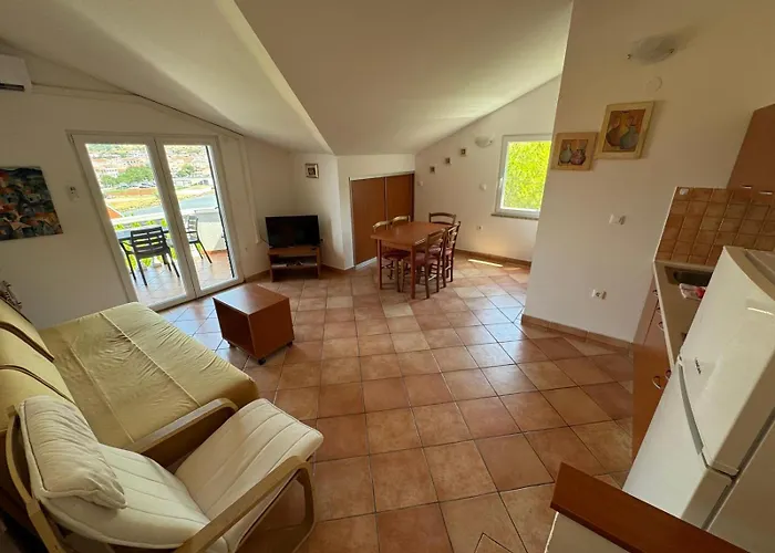 Rose Wind By Pag Tours