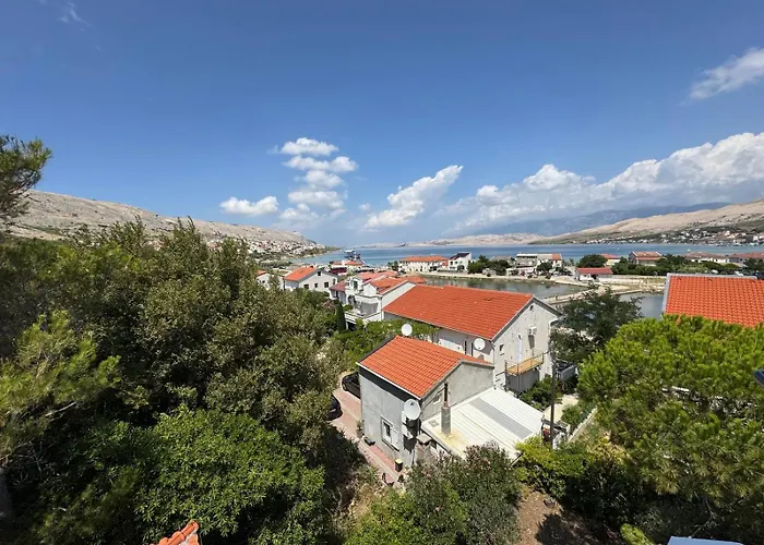 Rose Wind By Pag Tours *