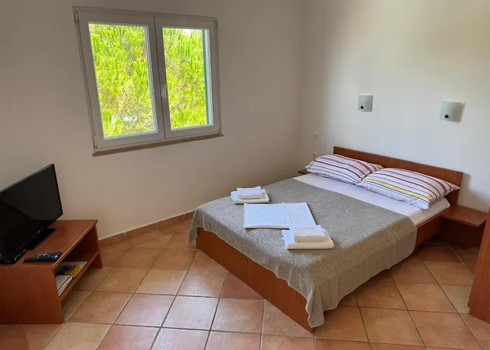 アパート Rose Wind By Pag Tours