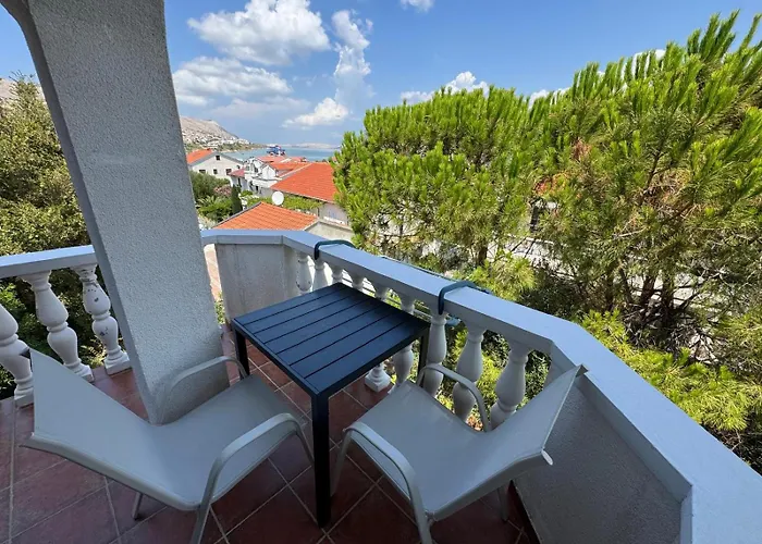 Rose Wind By Pag Tours